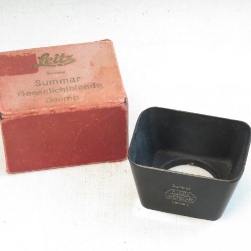 Leitz SOOMP Summar Lens Hood Boxed
