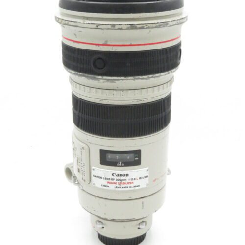 Canon EOS 300mm F2.8L IS Lens