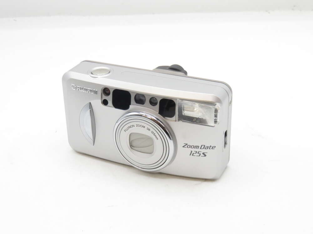 Fujifilm Zoom Date 125S Camera sn 01171672 - PhotoCo Camera