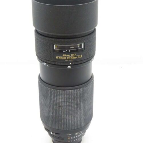 Nikon ED AF Nikkor 80-200mm 1:2.8 lens.
