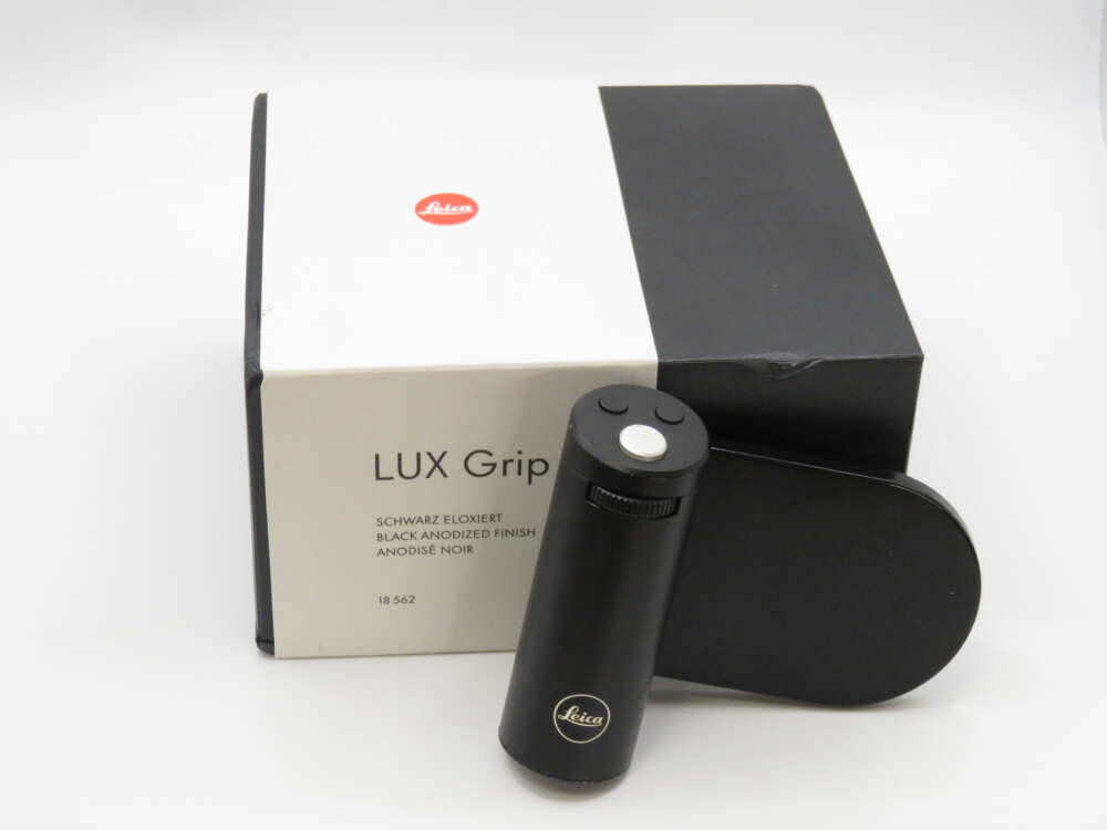 Leica Lux Grip For IPhone Black 18652 - PhotoCo Camera House