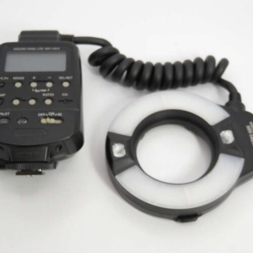 Canon Macro Ring Lite MR-14EX Flash