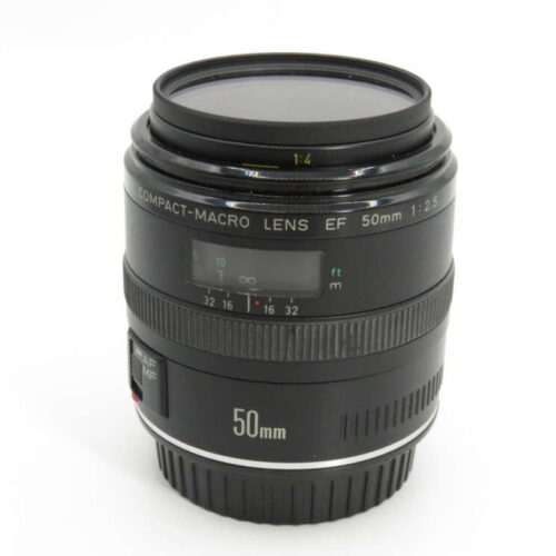 Canon EOS 50mm F2.5 Macro Lens