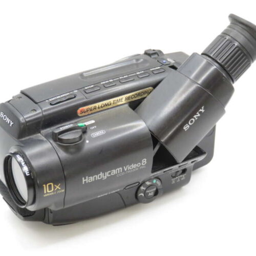 Sony CCD-TR330E Video 8 Camcorder