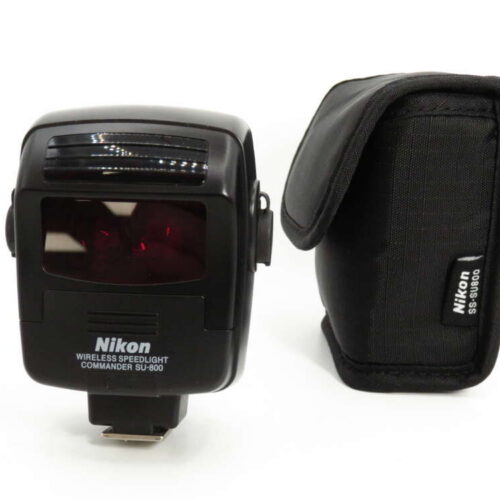 Nikon SU-800 W/Less Commander